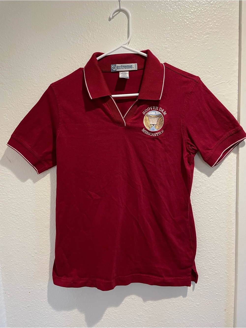 Extreme Women's Burgundy Hoover Dam Mercantile Souvenir Polo Shirt Size Small S